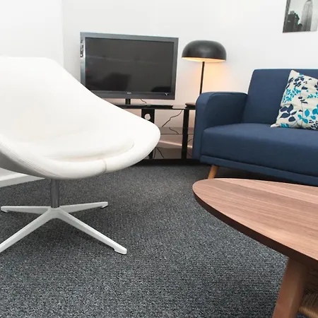 Mycityhaven The Kingsweston - Flexible Sleeps 7 * Bristol