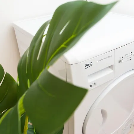 Mycityhaven The Kingsweston - Flexible Sleeps 7 *